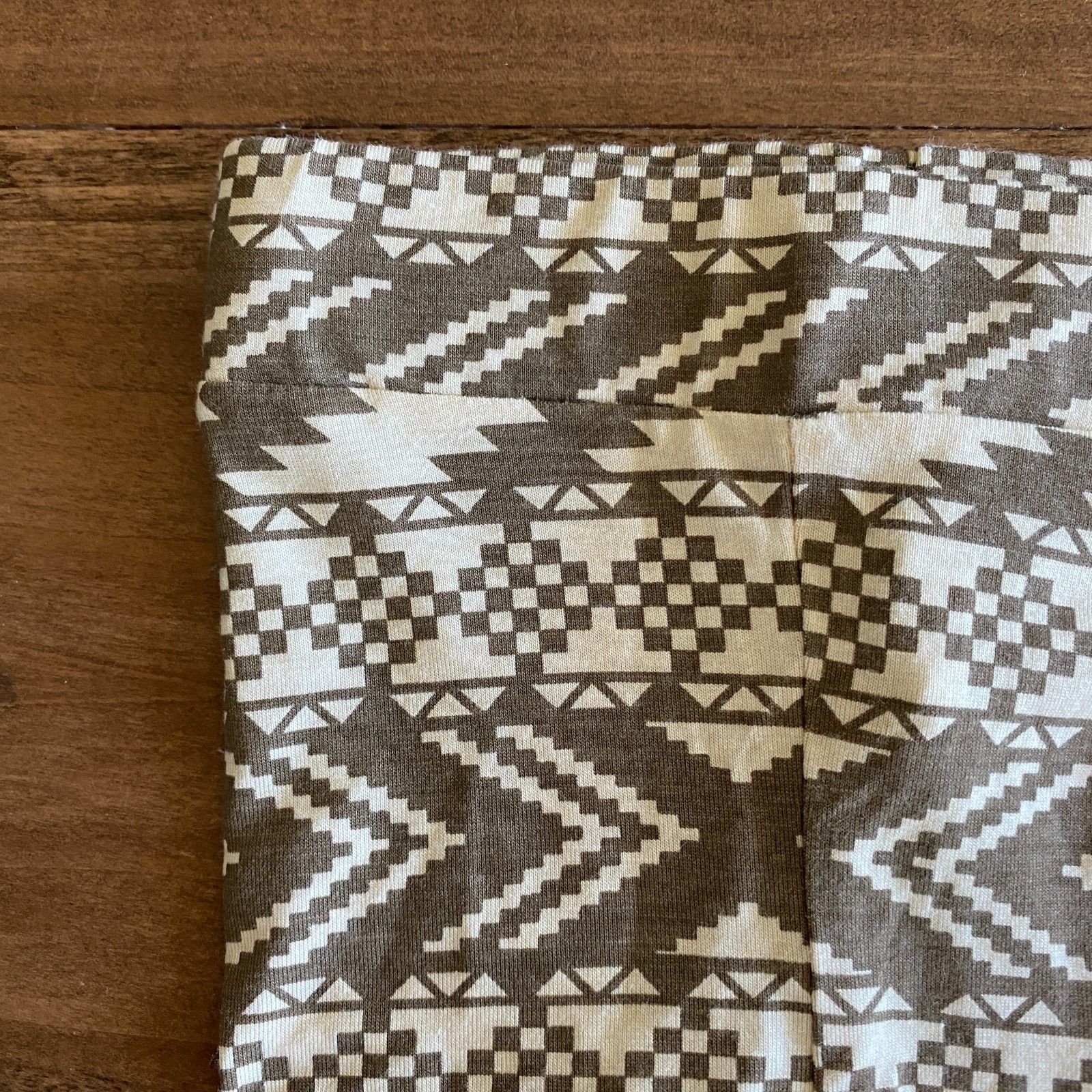Nwt Kate Quinn Aztec Print Leggings Infant 3-6 Months — image 5 of 6